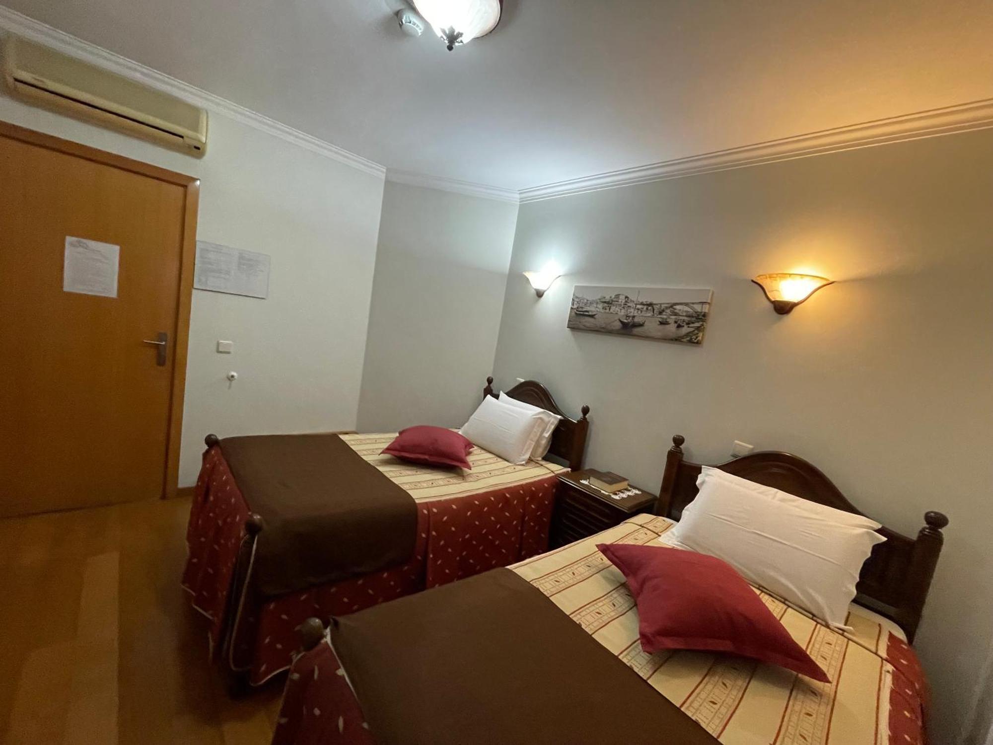 Solar S.Bento Hotel Santo Tirso Buitenkant foto