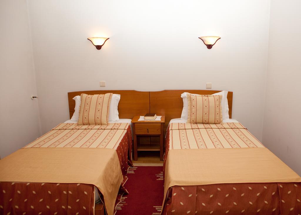 Solar S.Bento Hotel Santo Tirso Buitenkant foto